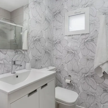 Stevier 펜션 이코드레로스비노스